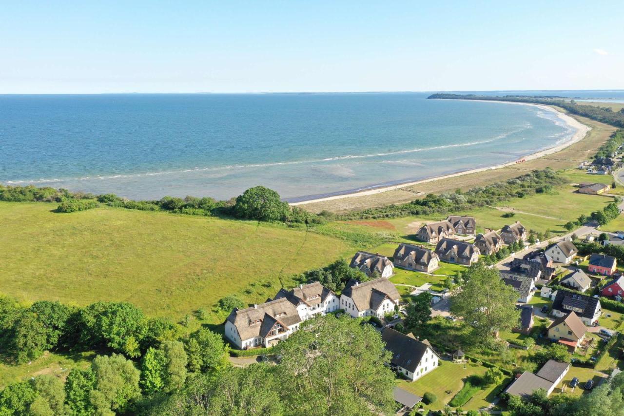 Strandnah Mit Terrasse, Gratis Nutzung Vom Ahoi Erlebnisbad Und Sauna In Sellin - Strandhaus Moenchgut Fewo06 ลอบเบอ ภายนอก รูปภาพ
